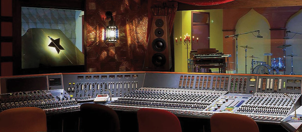 Neve-1073-HW-Console.jpg